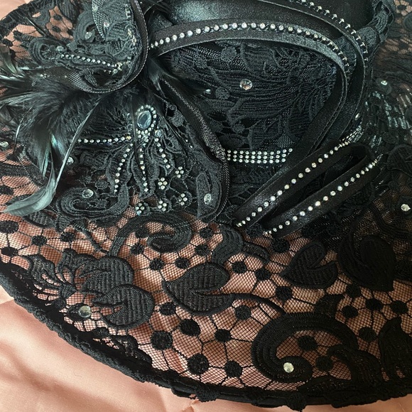 Church Hat - Black - Picture 5 of 8